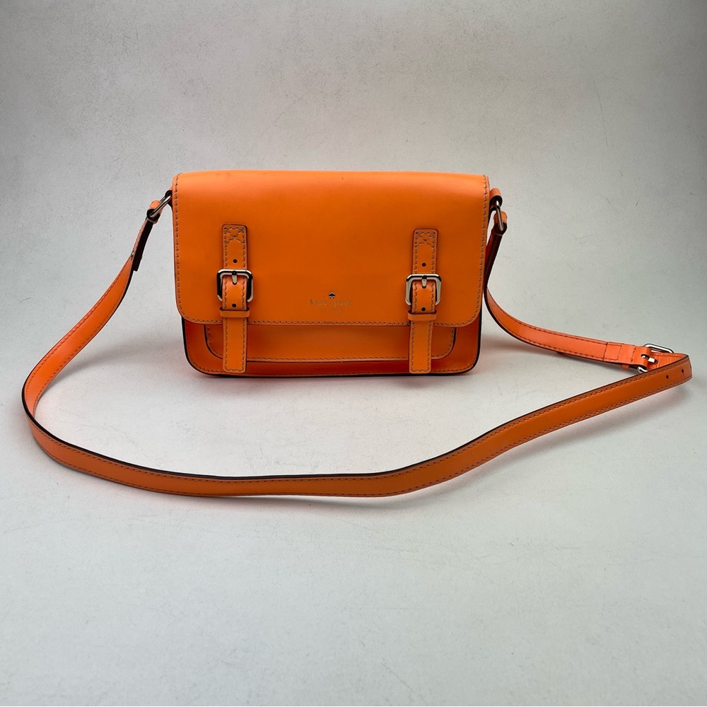 Authentic Kate Spade Essex Scout Leather Cambridge Messenger Bag